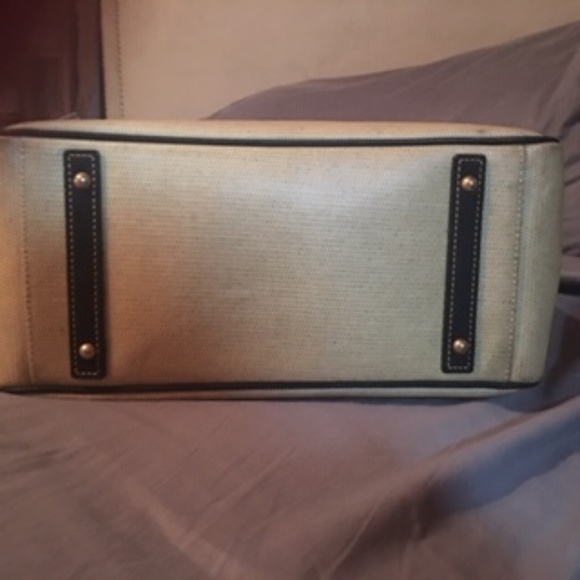Dooney Bourke handbag NWOT - Picture 4 of 8
